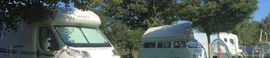 Fully serviced motorhome pitch