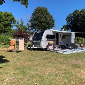 XL Caravan Pitch